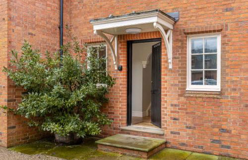 East House - Photo 18