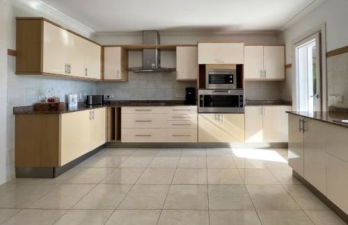 Exklusive Villa in Paguera für bis zu 8 Personen, mit Meerblick und Pool - Foto 32