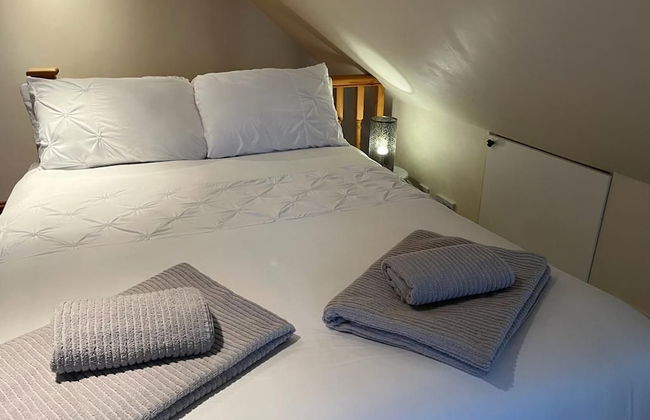 Two Storey Annex - Foto 1