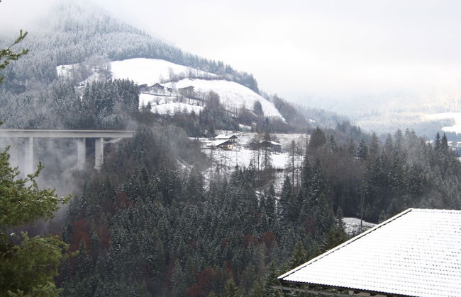 Charming Holiday Home in Huttau With Barbecue - Foto 48