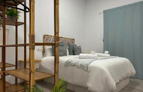 Refugio del Madroño - Estudio Moderno en Málaga - Foto 17