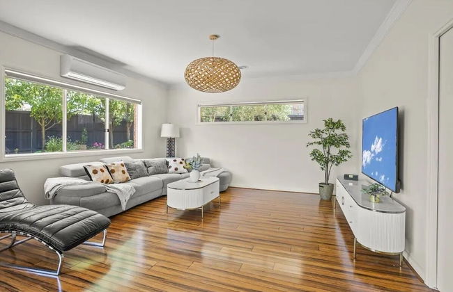 StayAU 4BRM Chic Urban Retreat - Foto 16