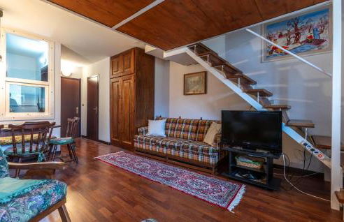 2 Bedroom Cozy Apartment In San Massimo - Foto 10