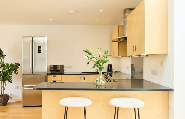 The Putney Wonder - Dazzling 3bdr Flat With Garden - Foto 13