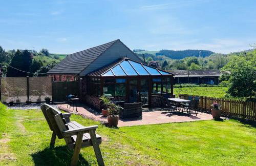 The Barn at Burfords with wood fired hot tub - Foto 26
