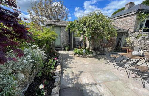 Lovely Two Bed Cottage in North Kendal - Foto 8