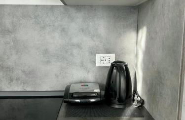 De Mio's Apartment - Photo 31