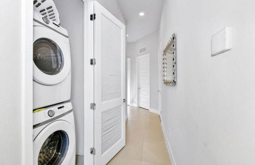 Contemporary Condo With Pool Table Near Disney With Resort & Waterpark Access - B27-212 - Foto 17