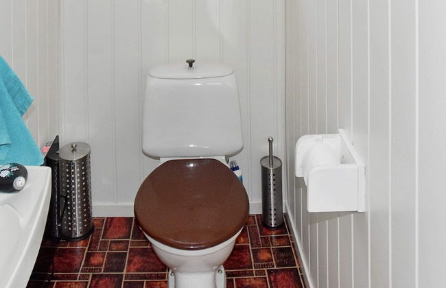 8 Person Holiday Home in Eidsvag - Foto 18