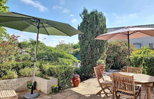 Grande villa entièrement rénovée avec piscine - Foto 25