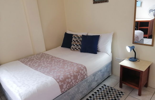 Louislyn Apartments - Photo 11