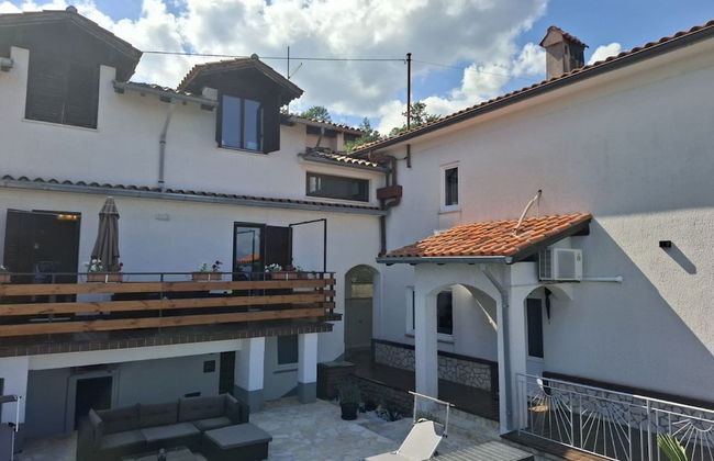 Cozy Lovran Apartment With Private Pool and Sea View - Foto 1