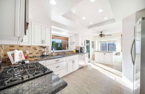 Top Rated 3BR BA Villa Pool Spa BBQ - Foto 17