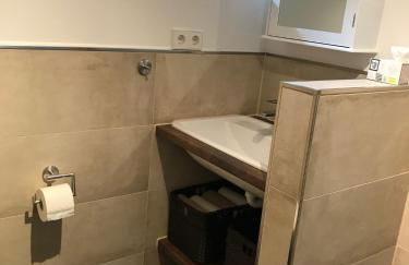 Wohnung mit eigenem Zugang - Foto 4