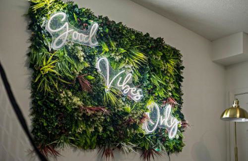 6BD 3BA Designer Oasis Sleeps 14 ATL Metro - Foto 6