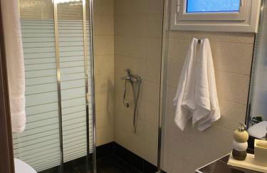 Rustic- Chic Villa in a Private Olive Grove - Filiatra - Foto 5