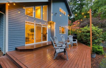 Forest Front Home w Fire Pit Mins to Beaches Wineries Trails Cedarview Retreat by AvantStay - Foto 32