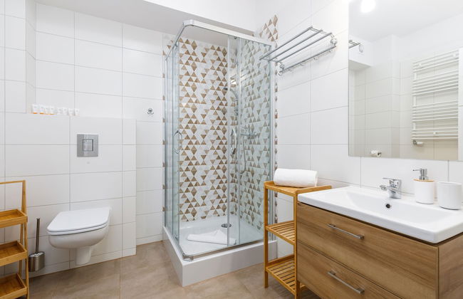 Sunset Resort Apartments by Renters - Photo 70