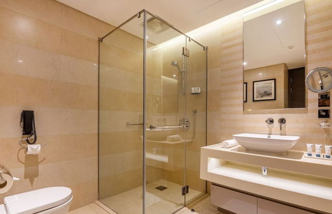 Modern 1BR Near Dubai Frame With City Views - Photo 14