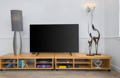 The Stirling Penthouse - Free Parking - Foto 10