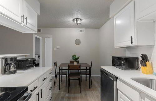 The Landry 214 Spacious and Cozy 1 Bedroom 1bth - Foto 14