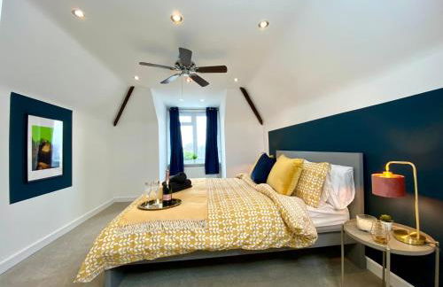 Lovely house in a great location with Parking, WiFi & Smart TV - Near Poole & Bournemouth - Foto 2