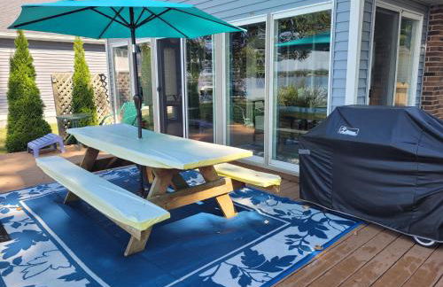 Loon Lodge - Lakefront with Private Dock! - Foto 9