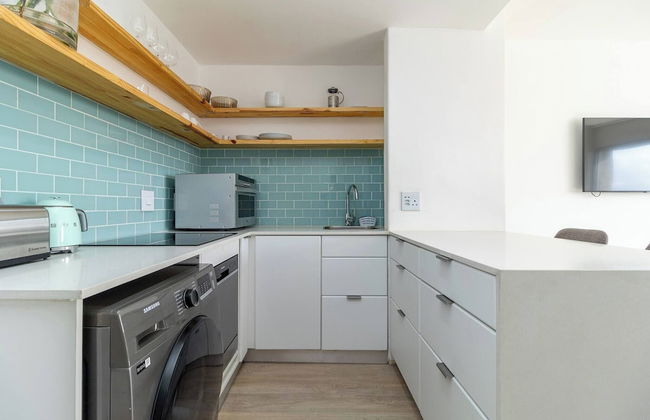 1 Bedroom Apartment, Seapoint, Cape Town - Foto 15