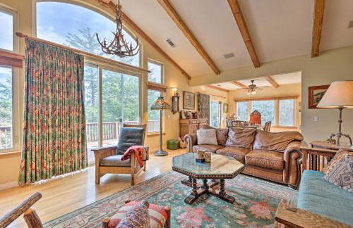 Wraparound Deck Woodland Cabin in Lake Arrowhead - Foto 4