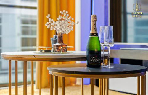 2 Bedroom Greek Street Apartment - Sleeps up to 6 - Foto 13