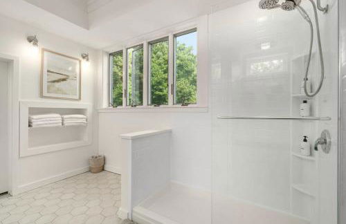 Vermont Retreat with private pool and tennis court - Foto 40