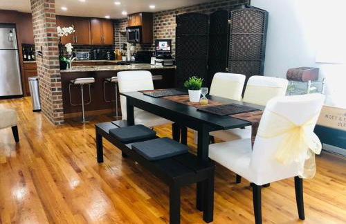 UPDATED Amazing Bi -Level Condo minutes from water views of New York City - Foto 11