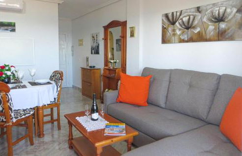 Awesome Apartment In Cala Del Moro - Torrev - Foto 4