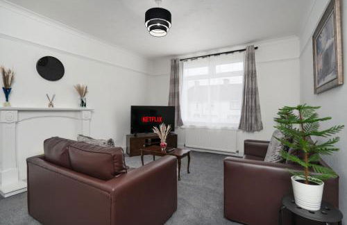 2-Bed Flat Wishaw Free Parking Family-Friendly - Foto 29