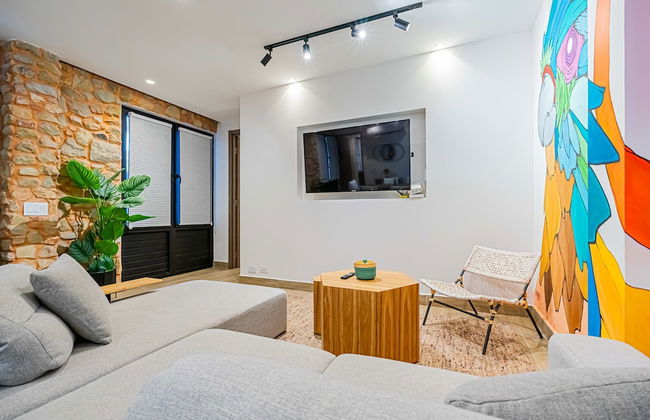 w Majestic 2BR w Modern Deco in Casco Viejo - Photo 10