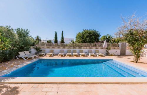 Villa Torres 10 minute walk from Playa den Bossa - Photo 3
