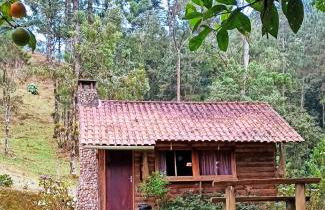 Chalé do Coiote em Maromba - Foto 1