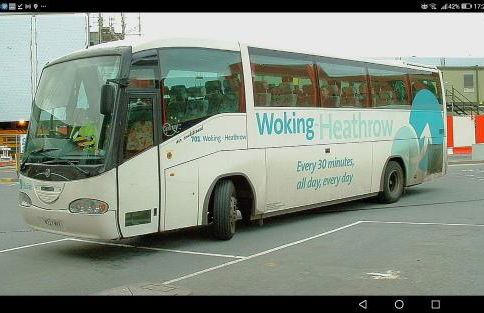 New Central Woking 1 and 2 Bedroom Apartments with Free Gym, close to Train Station - Photo 19