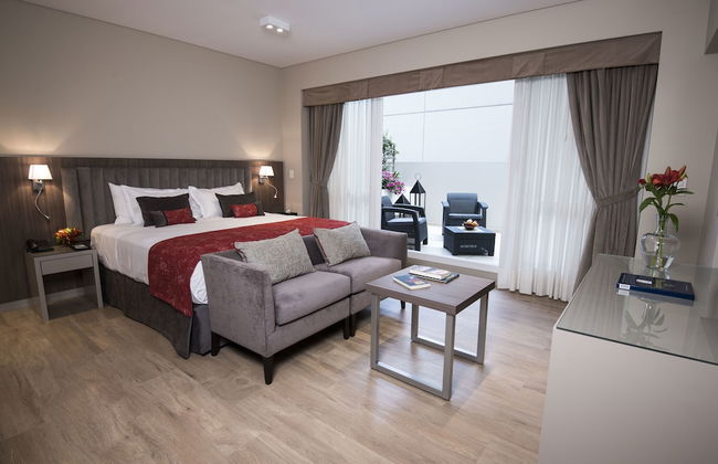 Arc Arenales Studios & Suites - Foto 1