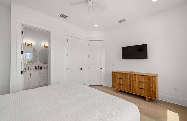 The Akoya Pearl - 2 Beach Homes Steps From CWB - Photo 68