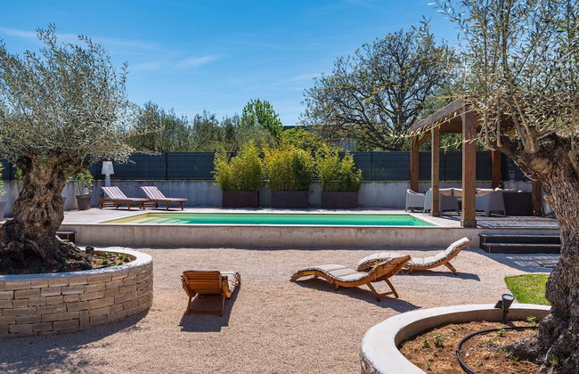 Nice Villa With Private Pool, Fenced Garden, Roofed Terrace, Near the Beach - Foto 21