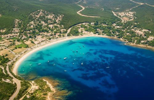 Villa Moderne de Standing avec Piscine Privée à 400m de la Plage - 4 Chambres - Foto 11