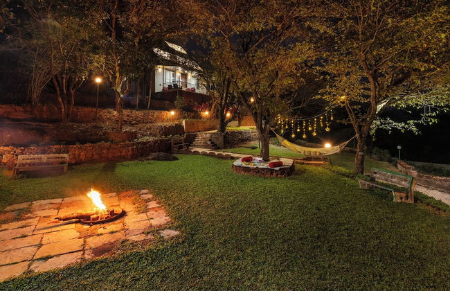 Evergreen Cascade by cosmicstays - Photo 15