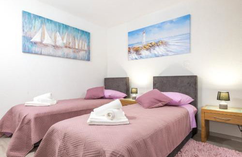 Tranquility and Nature in 4 Bedroom with Sea View - Foto 17