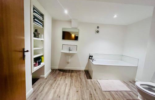 Unique Modern Studio Apartment - Foto 19