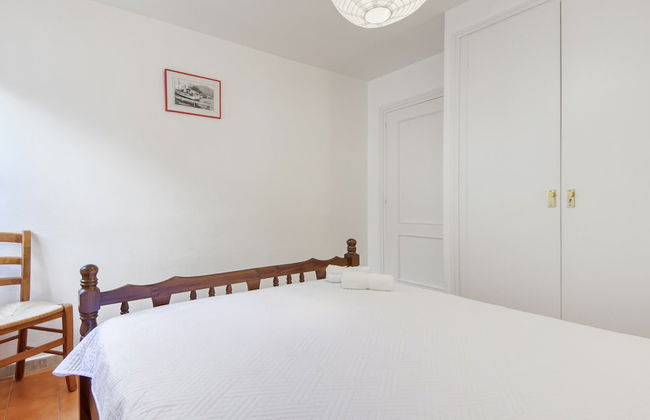 Apartment in Roses Near Canyelles Beach - Photo 4