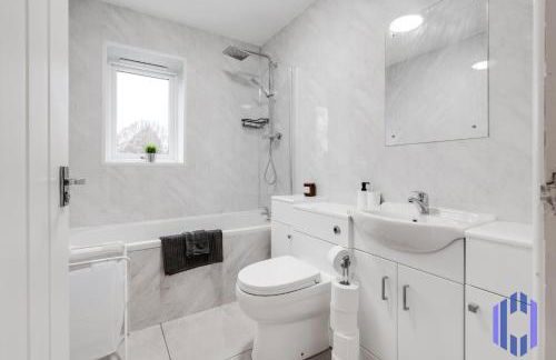 Stylish 4bd - Coop LIVE - Etihad - Parking - EV - Foto 35