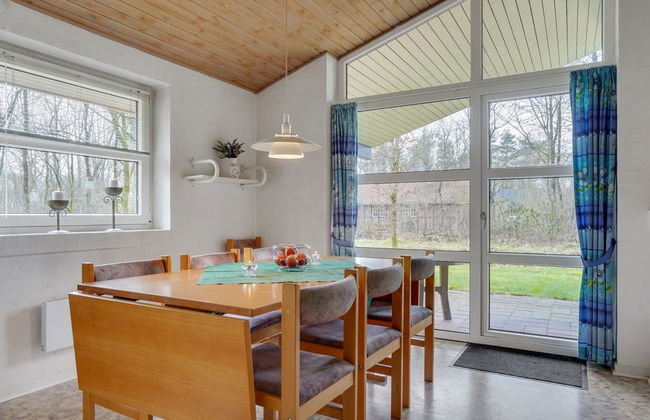 4 bedroom House in Toftlund with terrace - Photo 14