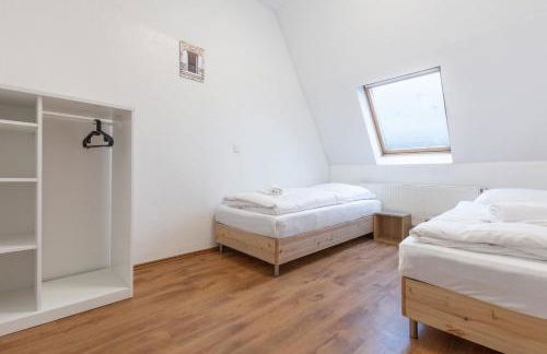 Duisburg - 2 Schlafzimmer Monteurwohnung - Vollausgestattete Küche - WIFI - Photo 7