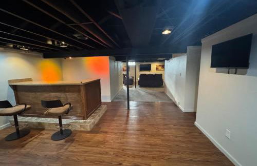 Suburban Retreat 15 Mins to Downtown Detroit - Foto 7